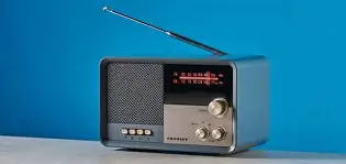 The Truth About the Crosley Tribute Radio: Pros, Cons, and Verdict